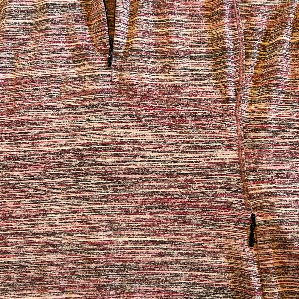 Lululemon Runderful 1/2 Zip - Picture 2 of 8
